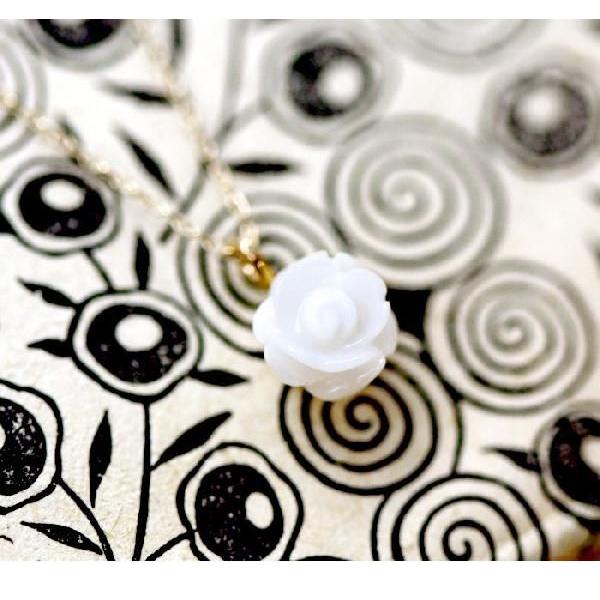 ローズネックレス（白珊瑚）　kiyolakrei公式オンライン