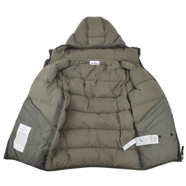 STONE ISLAND ストーンアイランド SEAMLESS TUNNEL NYLON DOWN STONE ISLAND ストーンアイランド SEAMLESS TUNNEL NYLON DOWN