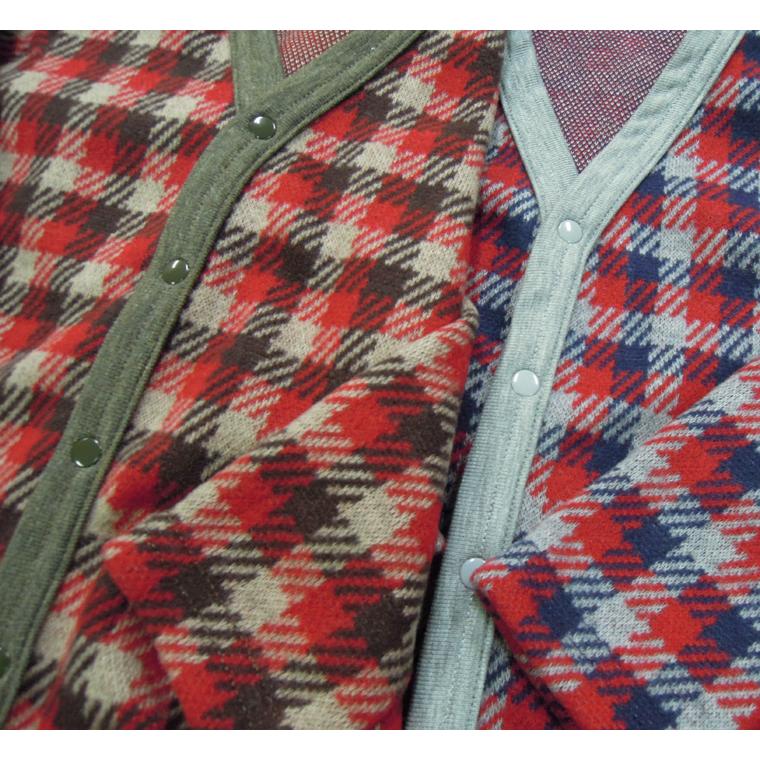 【在庫処分セール】  子供服 トップス ビンテージ4404流行チェックのすっきりVネックカーディガン保育園 Ｔシャツ 赤ちゃん |  | 01