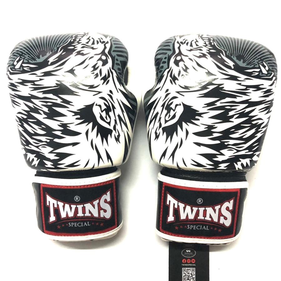 新品 正規 TWINS 本格ボクシンググローブ 黒白熊 /ボクシング/ムエタイ 