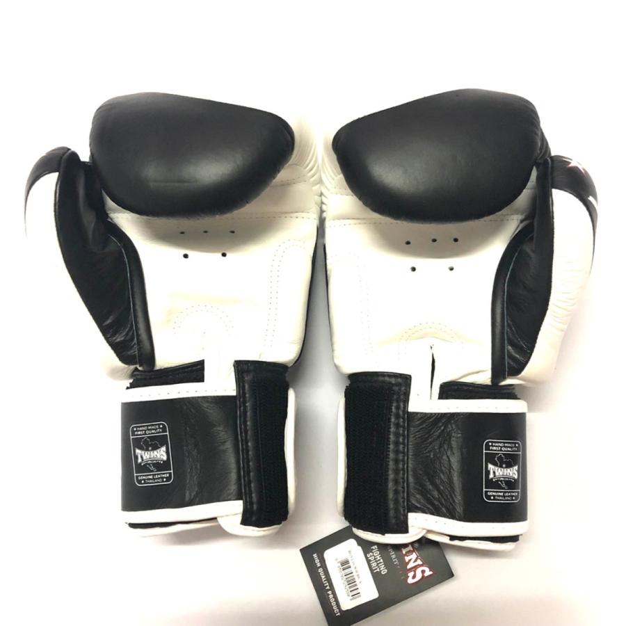 新品 正規 TWINS 本格ボクシンググローブ 黒白スター /ムエタイ/本革製 新品 正規 TWINS 本格ボクシンググローブ 黒白スター /ボクシング