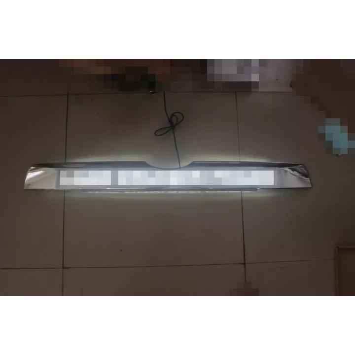 150 ランクル プラド 後期用 メッキ LEDリアガーニッシュ