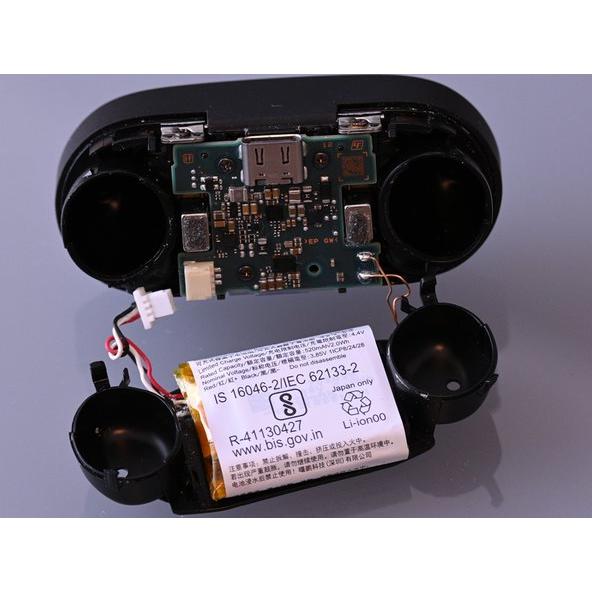 値下げ バッテリー新品 SONY WF-1000XM4 ワイヤレスイヤホン SONY WF-1000XM4 ワイヤレスイヤホン 付属 充電ケース