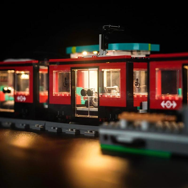 MOC LEGO レゴ 60423 互換 シティ ダウンタウン路面電車と停留所 LED