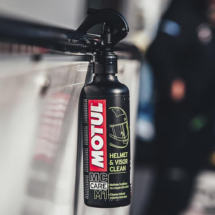 MOTUL モチュール HELMET & VISOR CLEAN M1 ヘルメット外装・バイザー
