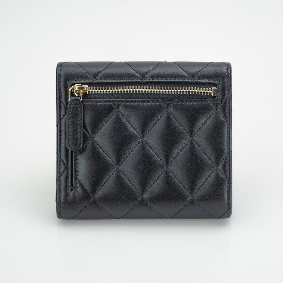 マトラッセ シャネル CHANEL ラムスキン 三つ折り財布 ココマーク