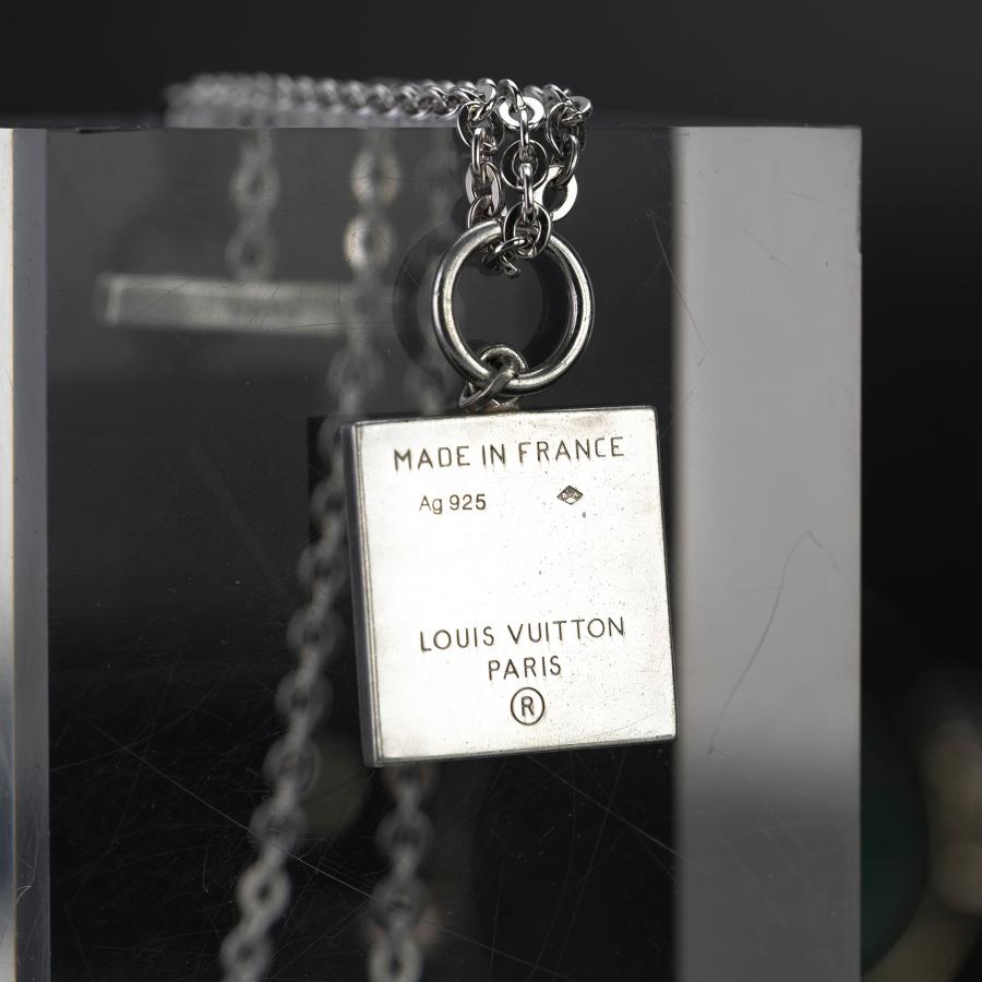 LOUIS VUITTON（ルイ・ヴィトン） パンダンティフV ネックレス M65364