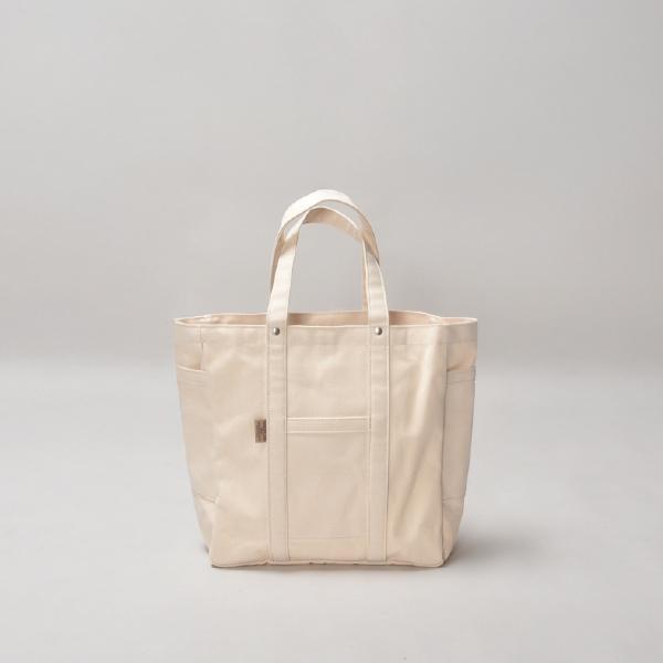 キャンバストートバッグ 大容量 肩掛け 軽量 おしゃれ 大きめ ポケット