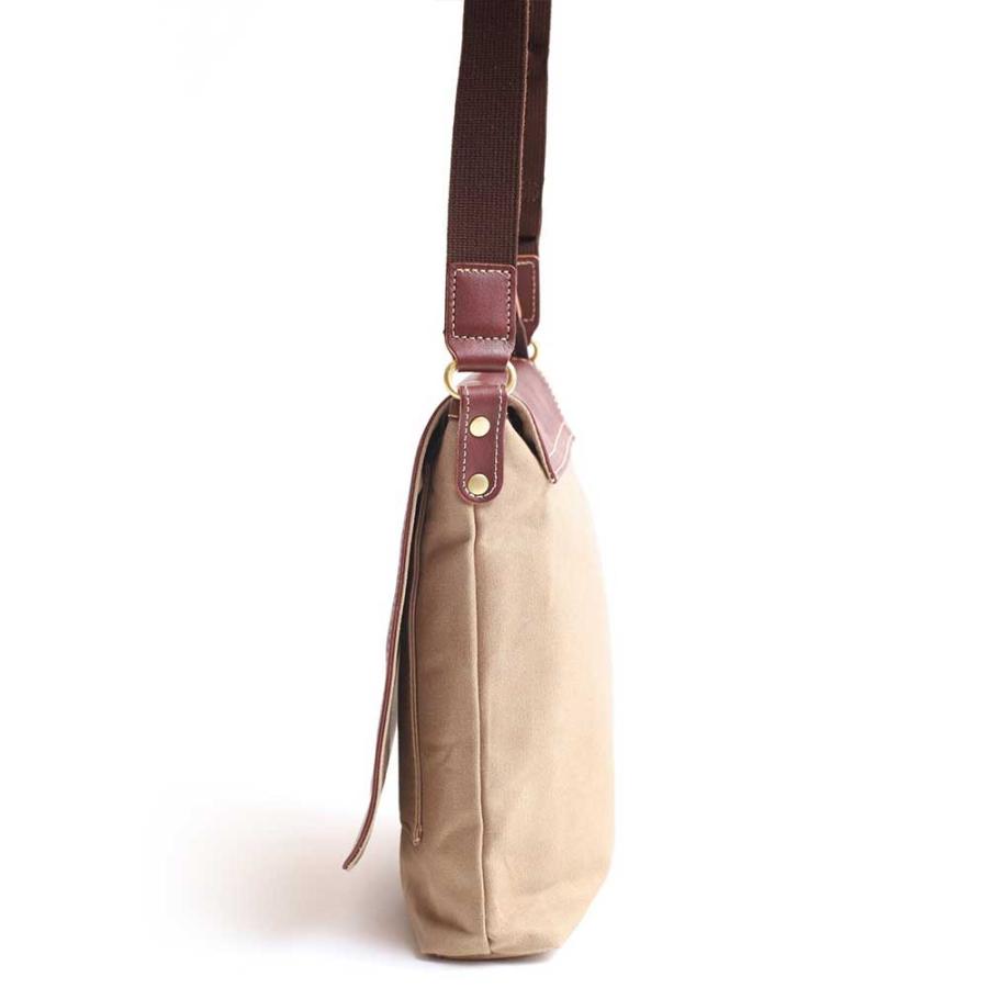 acoustic world（アコースティックワールド） 【ポイント10倍