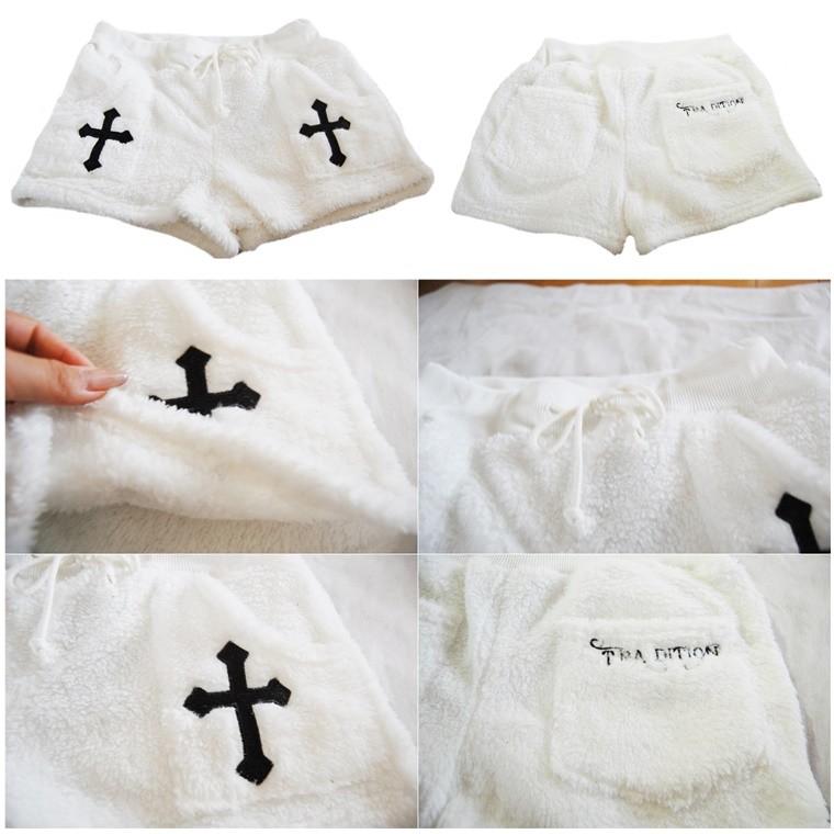クロス刺繍ボアショートパンツ3色/ファー/ショーパン/レディース