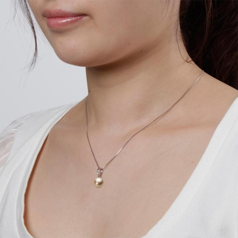 [ムーンレーベル 公式] 南洋真珠 ネックレス 9mm 白蝶 真珠 ペンダント K18WG ホワイトゴールド レディース NW00009R22NG01500Wの画像