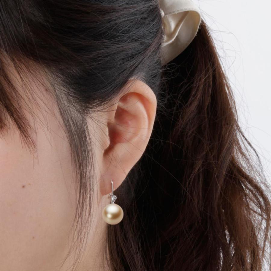 ムーンレーベル 公式] 南洋真珠 ピアス 11mm 白蝶 真珠 K18WG ホワイト 