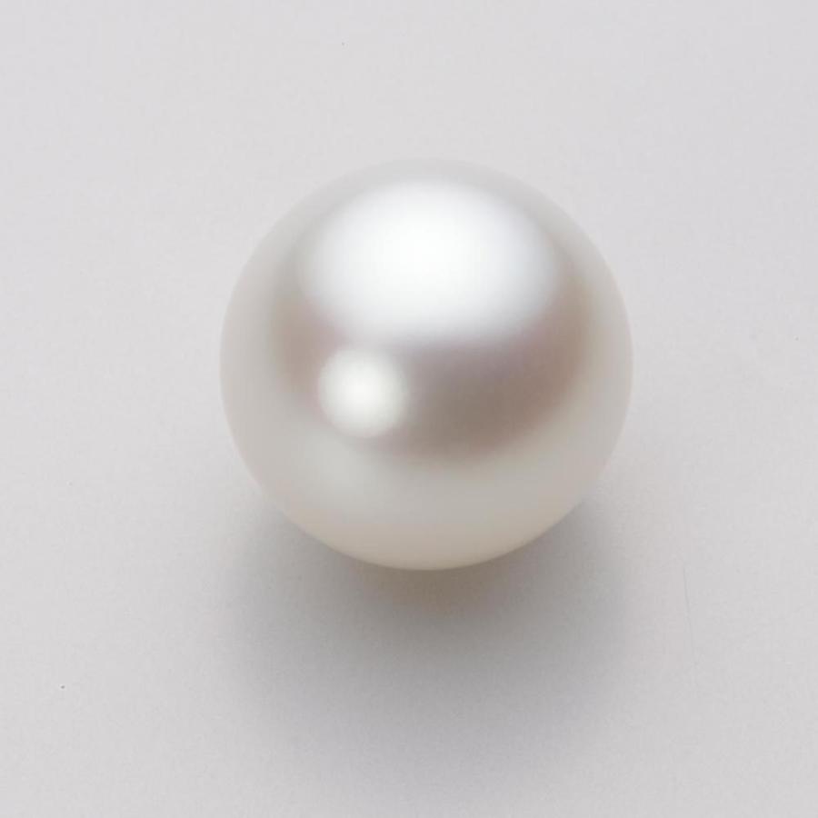 ムーンレーベル 公式] 南洋真珠 ピアス 15mm 白蝶 真珠 K18WG ホワイト