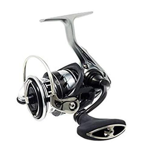 ダイワdaiwa 釣り それはスピニングリールの理想像 軽さ 耐久性は新基準へ 長年にわたり小型スピニングリールの中核と A B078xp66bx ダイワdaiwa スピニングリール 18 カルディア Lt3000 Cxh リール Moonlight A B078xp66bx Blue 18モデル セール