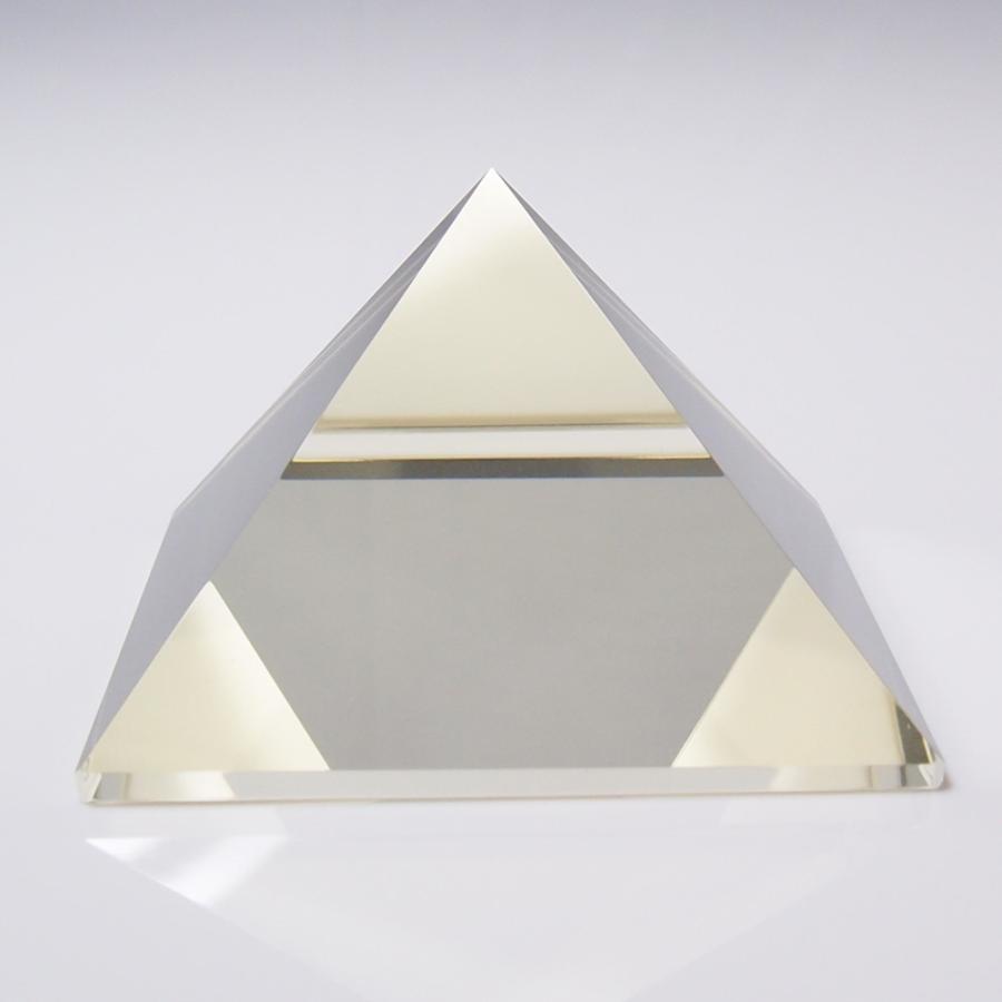 天然黄水晶ピラミッド＜黄金比＞ライトシトリン 底辺33mm AP113 | ブランド登録なし