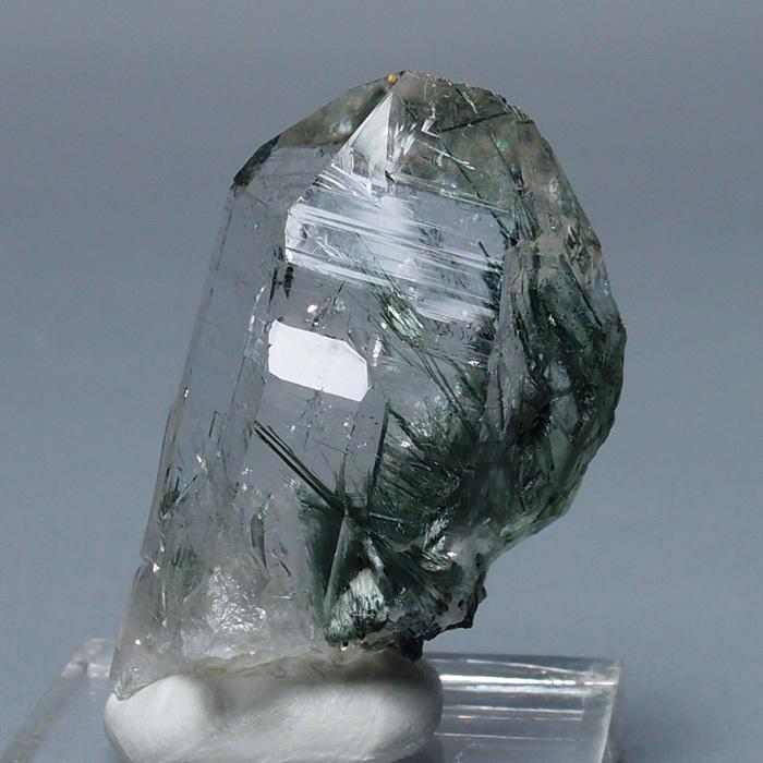 《送料込》 アルプス水晶原石（アクチノライトインクォーツ）　C830T 【EIM1019920980】(36500円)