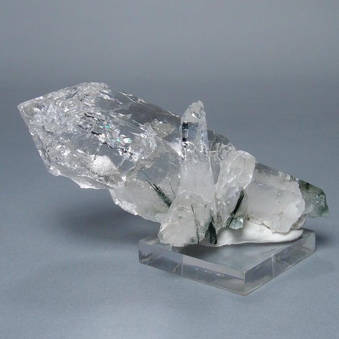 破格値下げ】アルプス水晶原石（アクチノライトインクォーツ） C831T