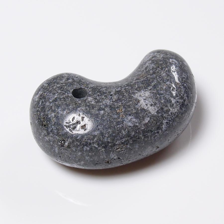 富士山溶岩勾玉  約30mm　FJ011 | ブランド登録なし | 03