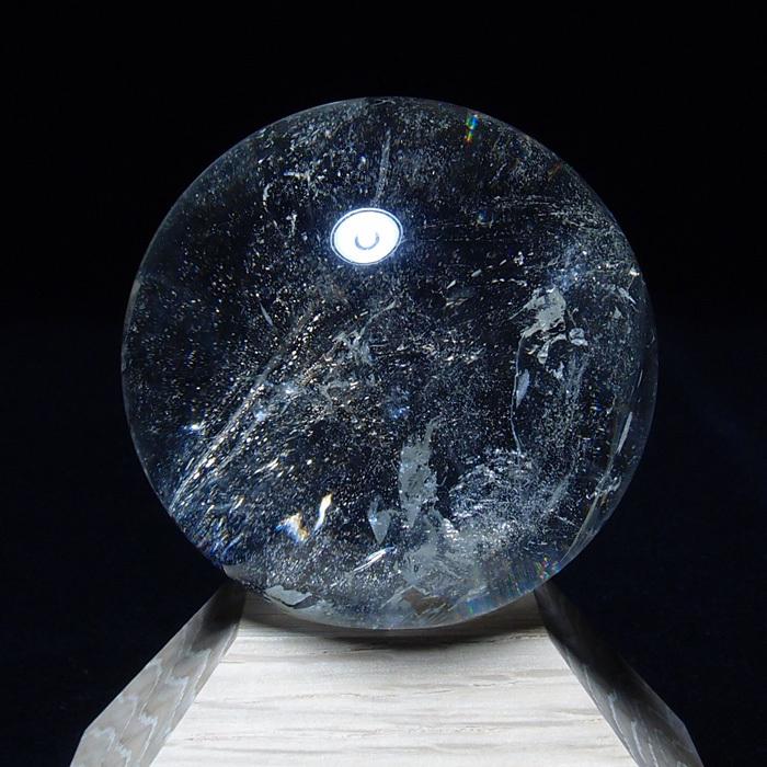 天然水晶玉 約52mm 虹入り G1227の画像