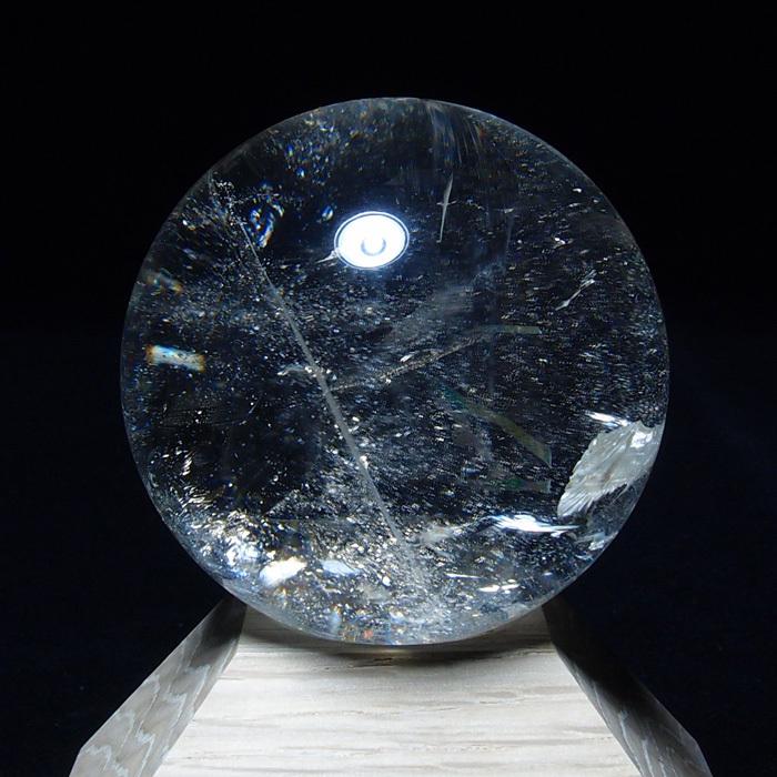 天然水晶玉 約52mm 虹入り G1227の画像