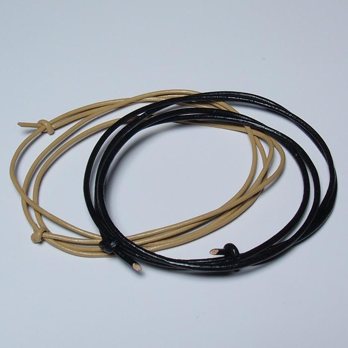 ガネッシュヒマール産ヒマラヤ水晶勾玉 K1020 : 水晶天然石専門店