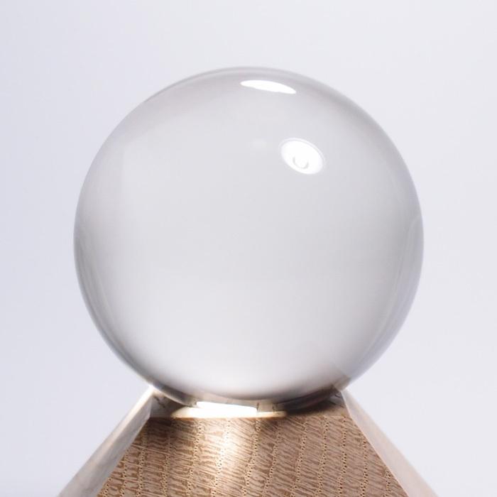 訳】最高級天然水晶玉 61.30mm（鑑別書付き） SP0104 : 水晶天然石専門