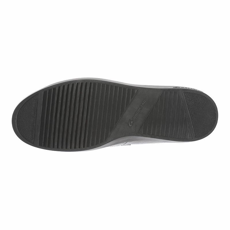 gently By WORLD MARCH ムーンスター スニーカー 透湿防水 幅広 4E 本