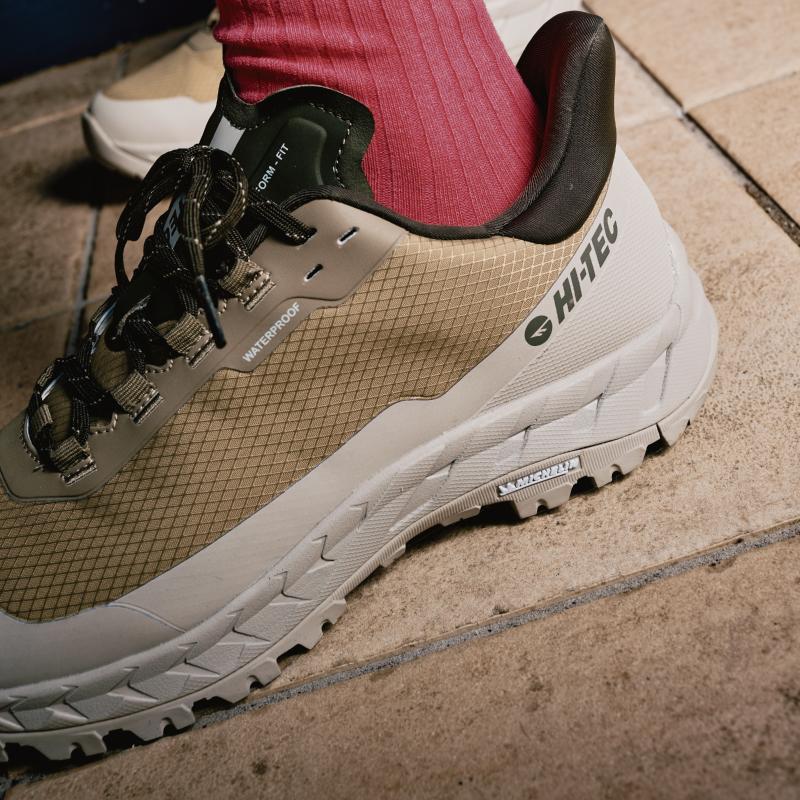 HI-TEC（ハイテック） スニーカー 透湿防水 軽量 メンズ レディース