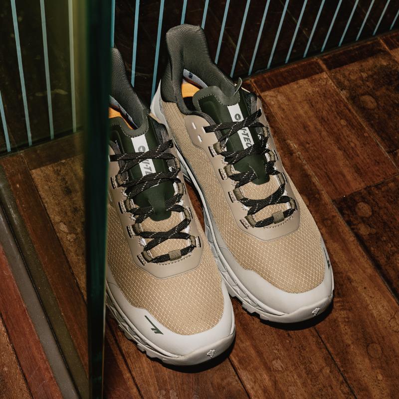 HI-TEC（ハイテック） スニーカー 透湿防水 軽量 メンズ レディース