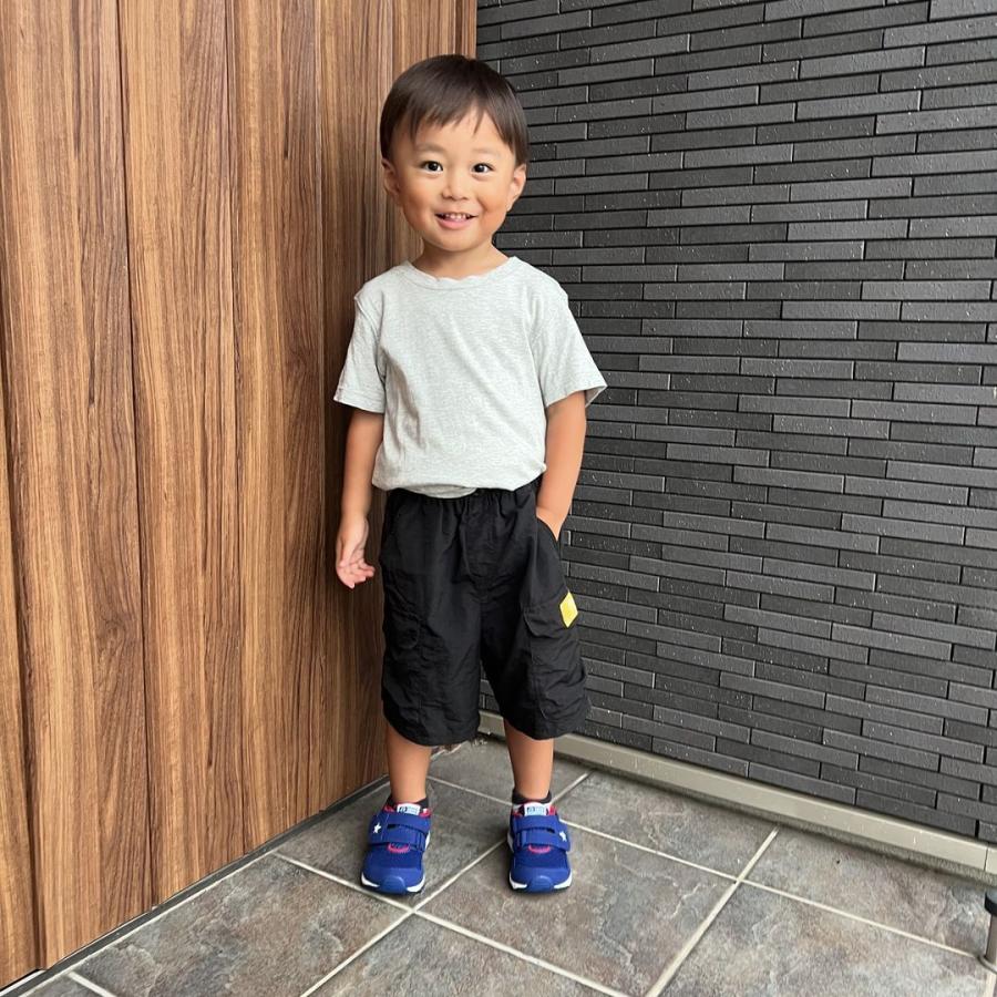 ムーンスター スニーカー  幅広3E 撥水 子供靴 キッズ シューズ 男の子 女の子 運動靴 靴 甲高 黒 普段履き 通学 履きやすい 歩きやすい moonstar MS C2259 百選の画像