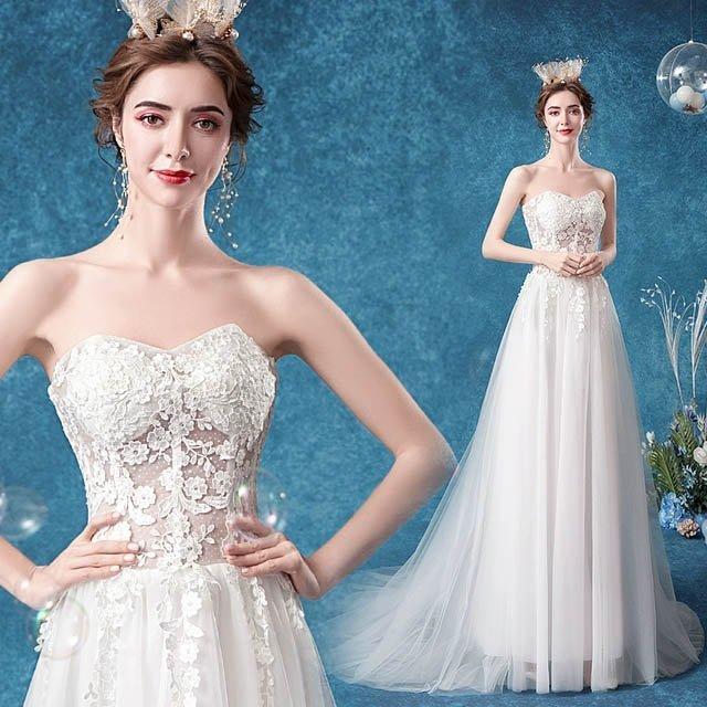 ベアトップ ウェディングドレス キレイめ ビスチェドレス フラワー レース 刺繍 結婚式ドレス ホワイト Vネック エレガント 花嫁ドレス ファスナー