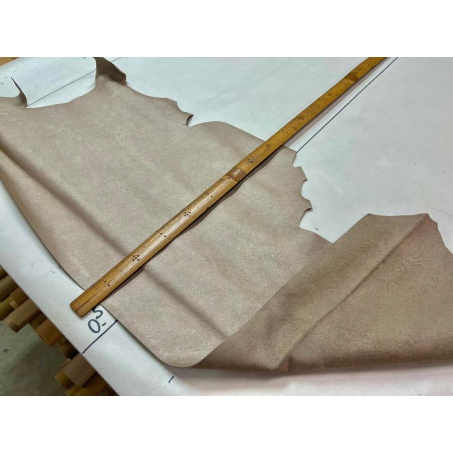 ※写真現物のみ　本革　厚み0.9mm ピンクメタ 生地目 126 |  | 02