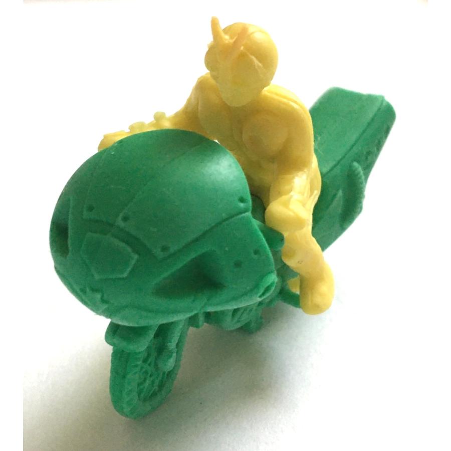 7円 感謝価格 仮面ライダー 新1号 キャラクター消しゴム 新サイクロン号 キャラ消し ポピー フィギュア 緑 黄色 単品