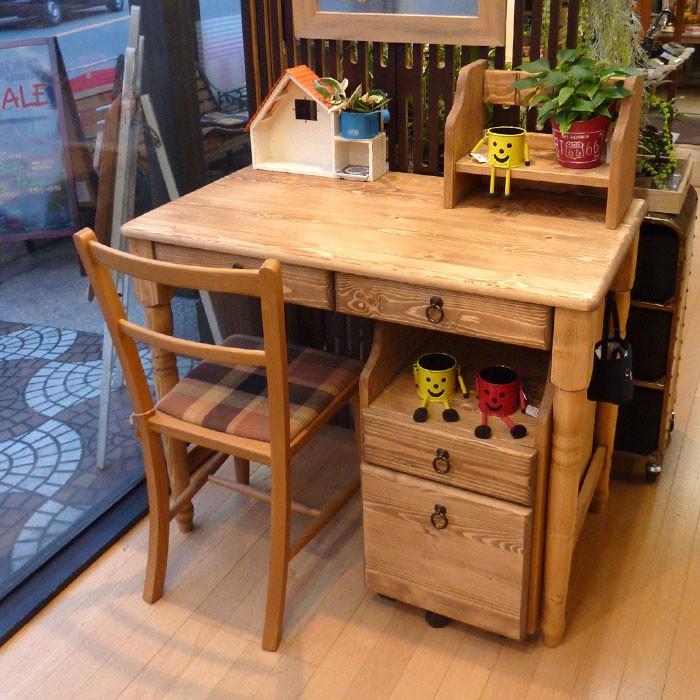 関家具 95cm幅のパイン材のオイル仕上げのかわいいカントリー調 関家具 95cm幅のパイン材のオイル仕上げのかわいいカントリー調