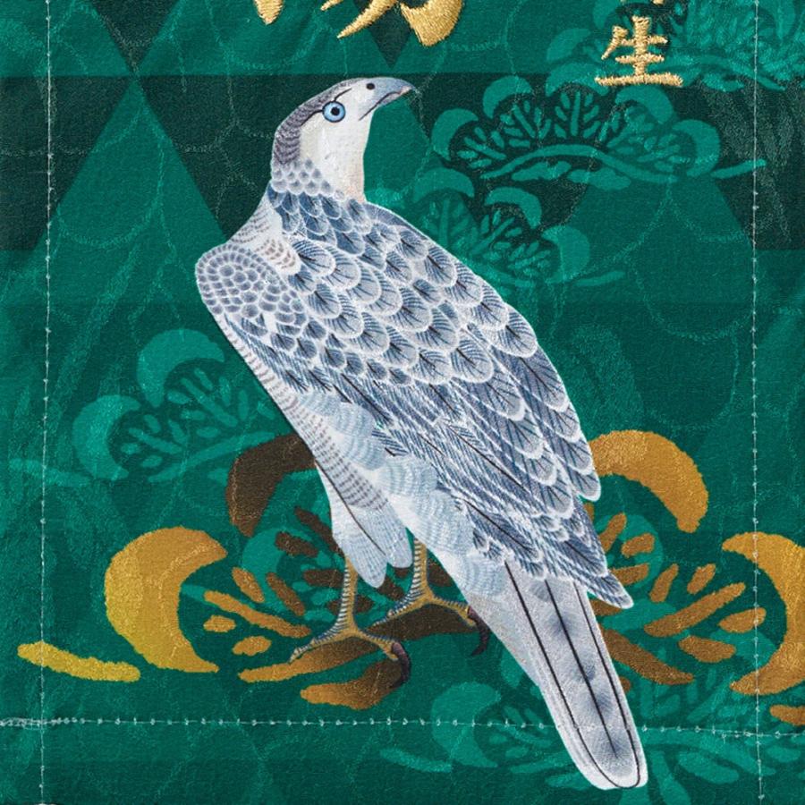 名前旗 友禅染風刺繍命名旗 プチサイズ 黒鷹・白鷹 金糸刺繍 名前＋生年月日入れ_4