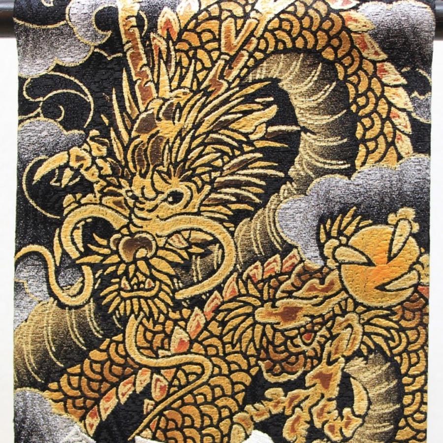 五月人形 名前旗 刺繍 上金彩 雲に龍 黒色 銀文字刺繍 小サイズ 木製