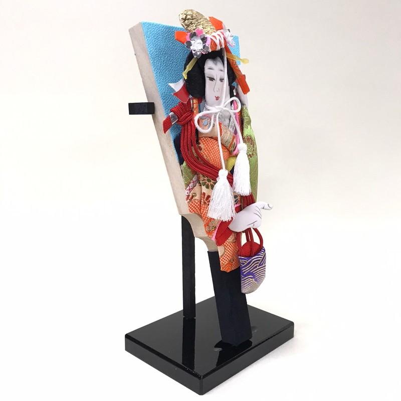 羽子板(置物) 押絵羽子板13号 桜華 アイボリー台付き – 寿鳳人形の東芸