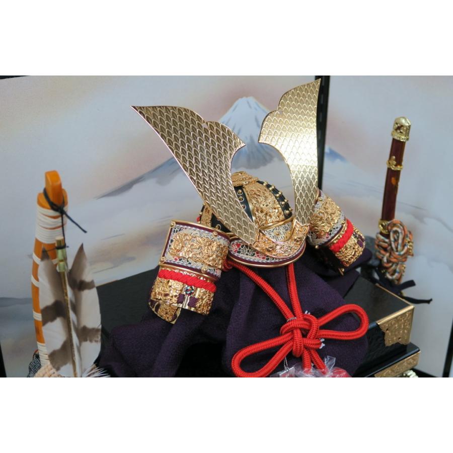 平安住一水作　12号 裾裏大鍬形金小札朱赤糸縅兜 新富士屏風平飾りセット_2