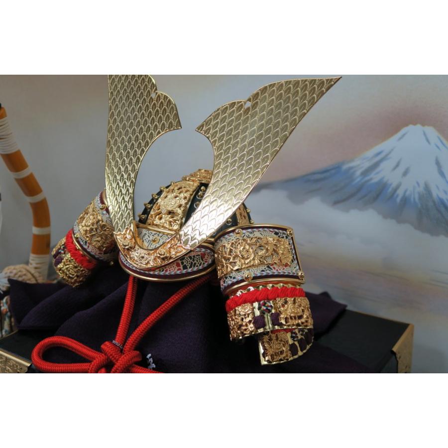 平安住一水作　12号 裾裏大鍬形金小札朱赤糸縅兜 新富士屏風平飾りセット_3
