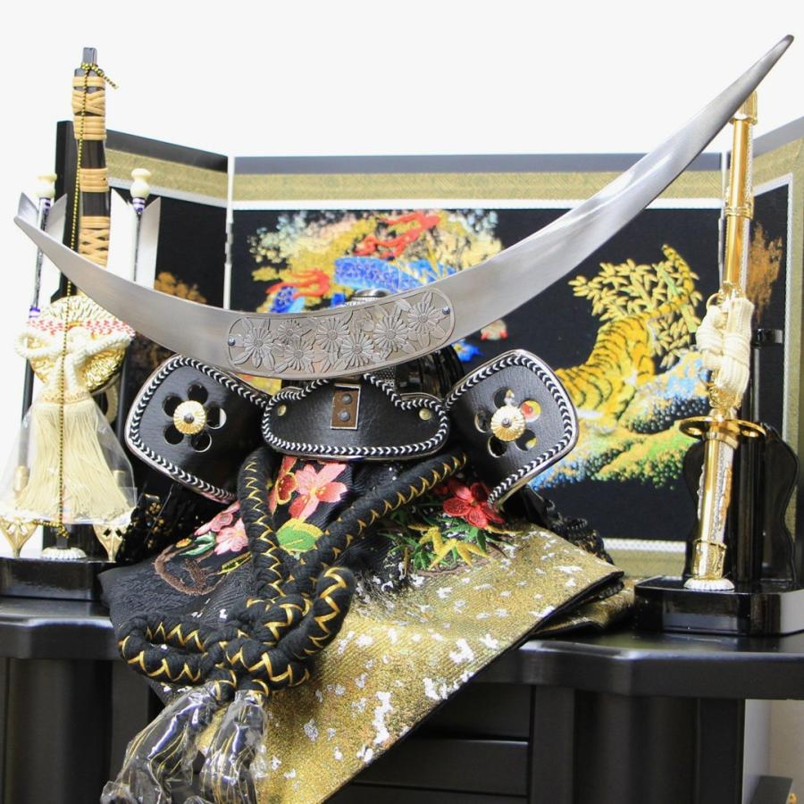 五月人 兜飾り 収納飾り 10号 本革小桜ブロンズ伊達政宗兜セット 戦国武将シリーズ オルゴール付き写真立てプレゼント