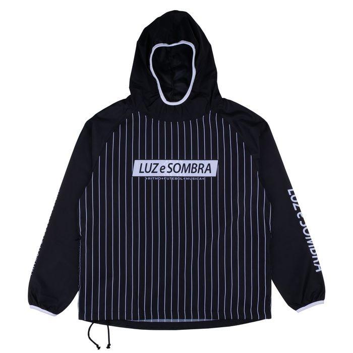 LUZESOMBRA ルースイソンブラ STRIPE SPINE OVERSIZE PISTE ANORAK L1231102 BLK ブラック フットサル トレーニングジャケット LUZESOMBRA ルースイソンブラ STRIPE SPINE OVERSIZE PISTE ANORAK
