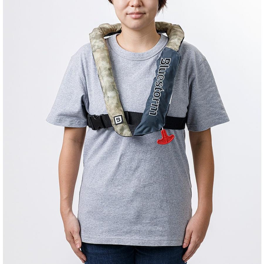 Bluestorm ソバー ブラック レッド サンドカモ〔BSJ-2920RS2〕 | ブルーストーム Black Red Sandcamo ライフジャケット 自動膨脹式 釣り BSJ292RS2の画像