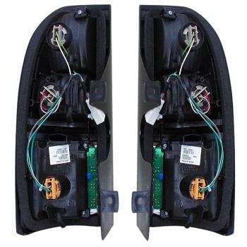 TT4 タケトシ 90系プラドLEDテールランプ レッド/スモーク タイプE〔TY827-B0DE2〕| TOYOTA LANDCRUISERPRADO ランクル テールライト 黒枠タイプの画像