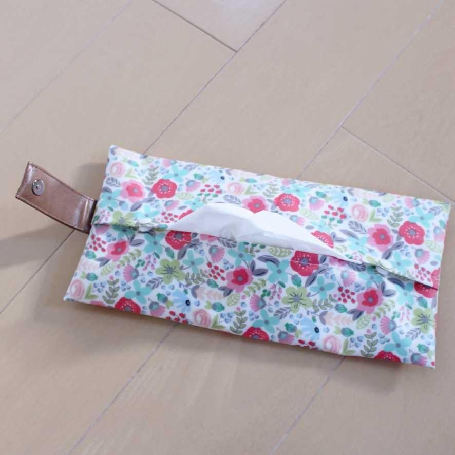 ハンドメイドボックスサイズティッシュ携帯ケース⌘ 北欧花ピンク