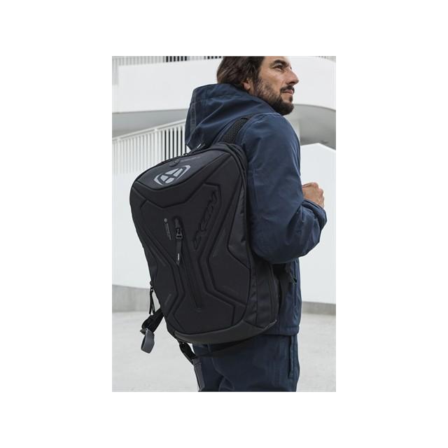 IXON（イクソン）R-LASER 25 バックパック(BLACK/WHITE/RED) サイズ:U/S 501101006-1027-U/Sの画像