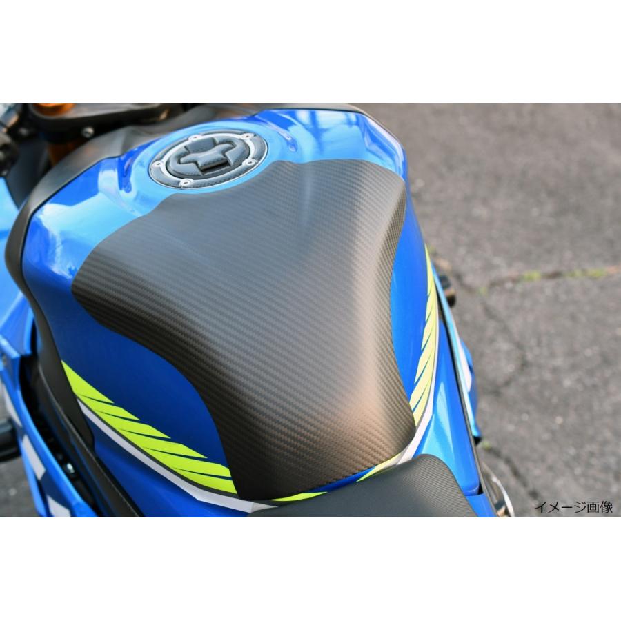 SUZUKI GSX-R1000/R 2017- タンクパッド タイプ2 ドライカーボン SPEEDRA スピードラ CSU0709PM_1