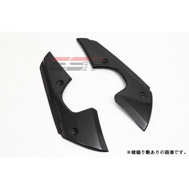 スピードラ　YZF-R1 09-14用ダクトカウル　カーボン　綾織艶あり　美品 SPEEDRA（スピードラ） YAMAHA YZF-R1 2009-2014 サイドカバー 左右