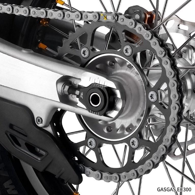 ZETA ジータ リヤアクスルブロック ブラック G4771 : MOTO-OCC ヤフー