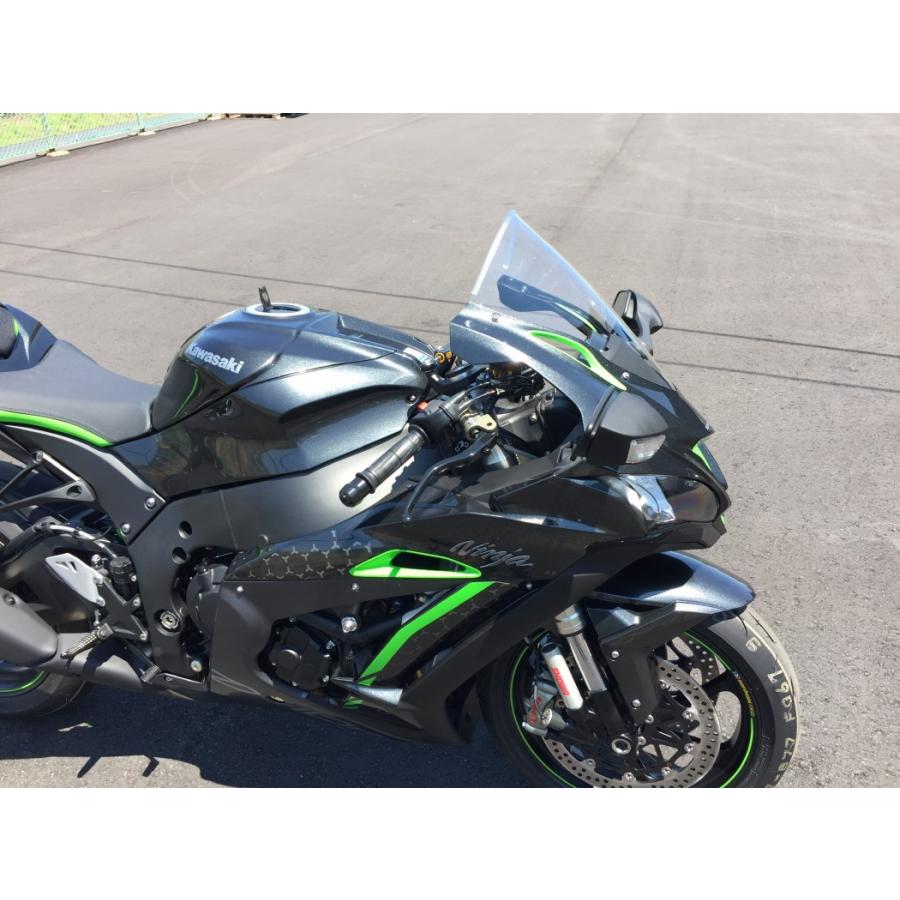 ZX-10R(16-19)用 クリアスクリーン＿アクリポイント_2