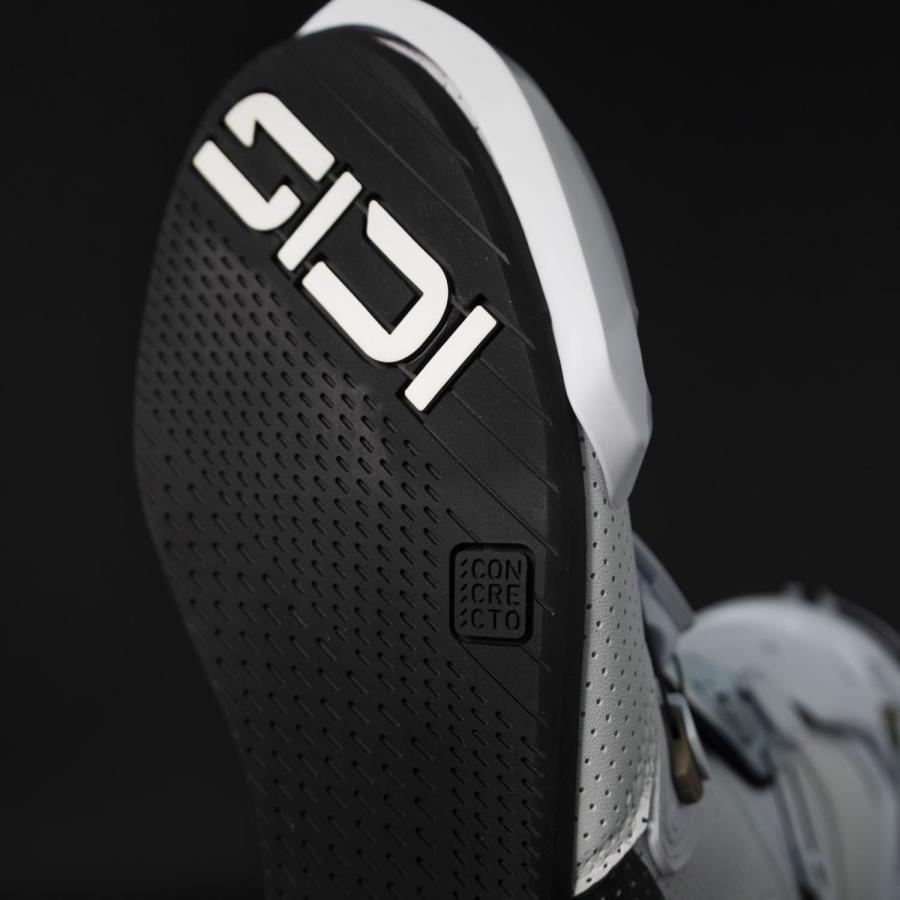 SIDI レーシングブーツ 黒/白 SIDI（シディ） 5日クーポン配布 バイク用 レーシングブーツ オン